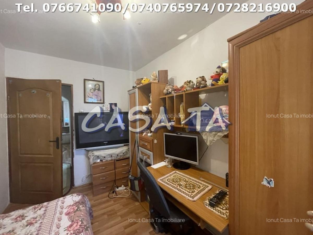 Apartament 3 Camere, Etaj 2, Strada Aleea Plopilor - 6