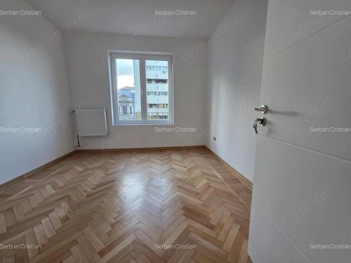 Romana Coloane apartament 3 camere de vanzare - 9