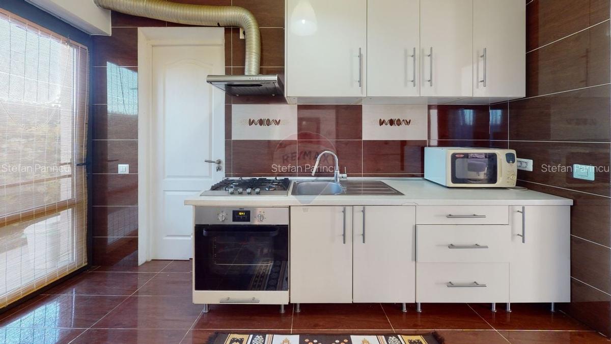 Casa individuala cu 4 camere, garaj si curte in zona de Nord, Gulia - 4