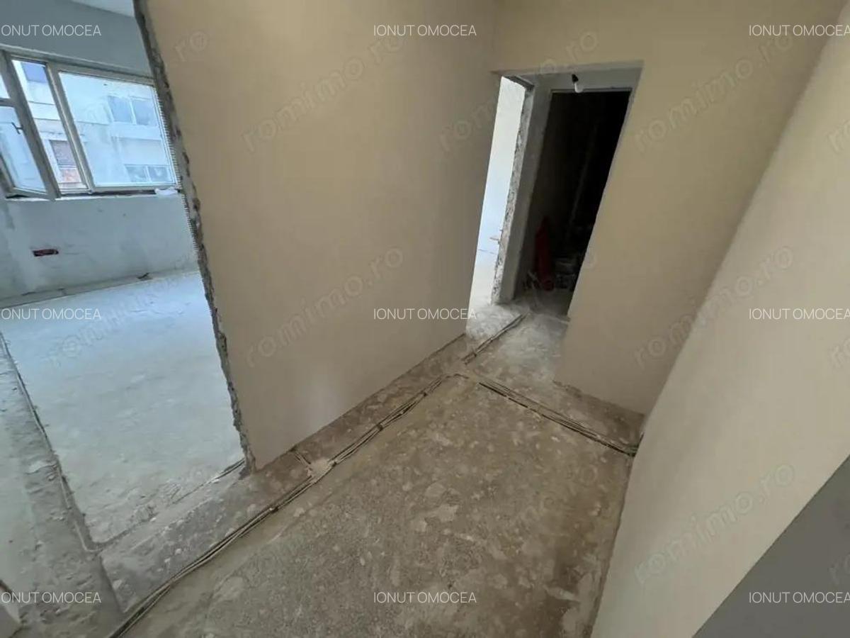 Apartament 4 camere zona Inel 1 - 8