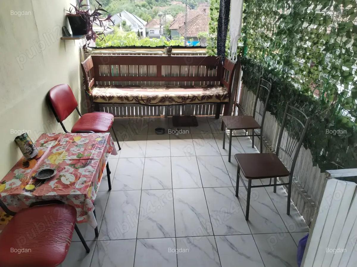 De vanzare casa - 4