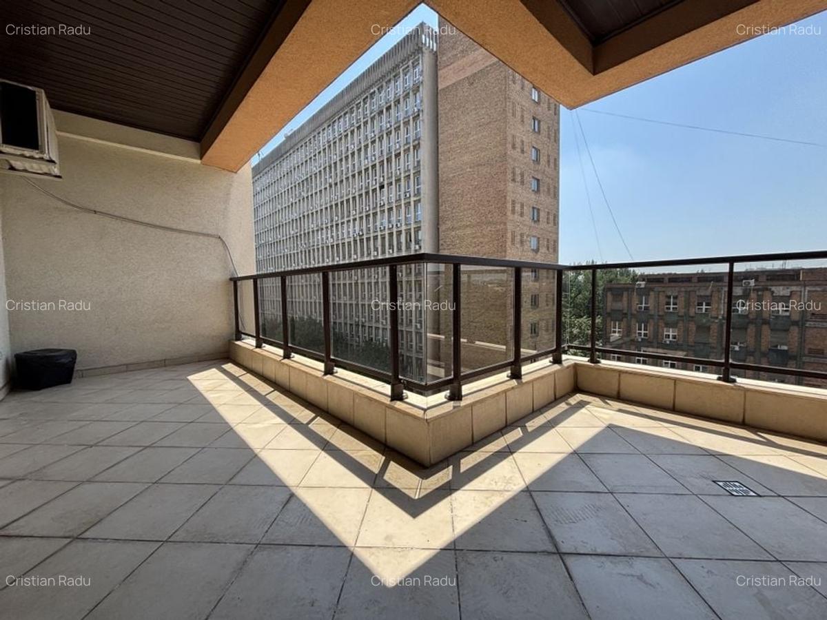 Apartament cu 3 camere semidecomandat, mobilat în Grozăvești - 8