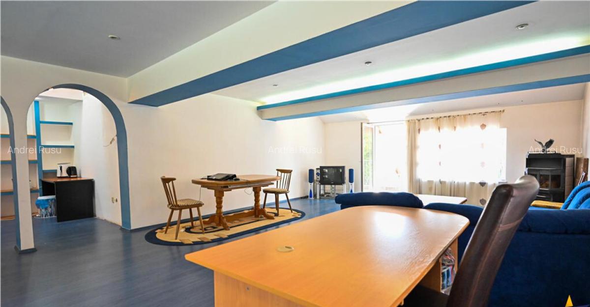 FILM3D! Casa arhitectura flexibila:2 unitati,500mp teren,loc - 16