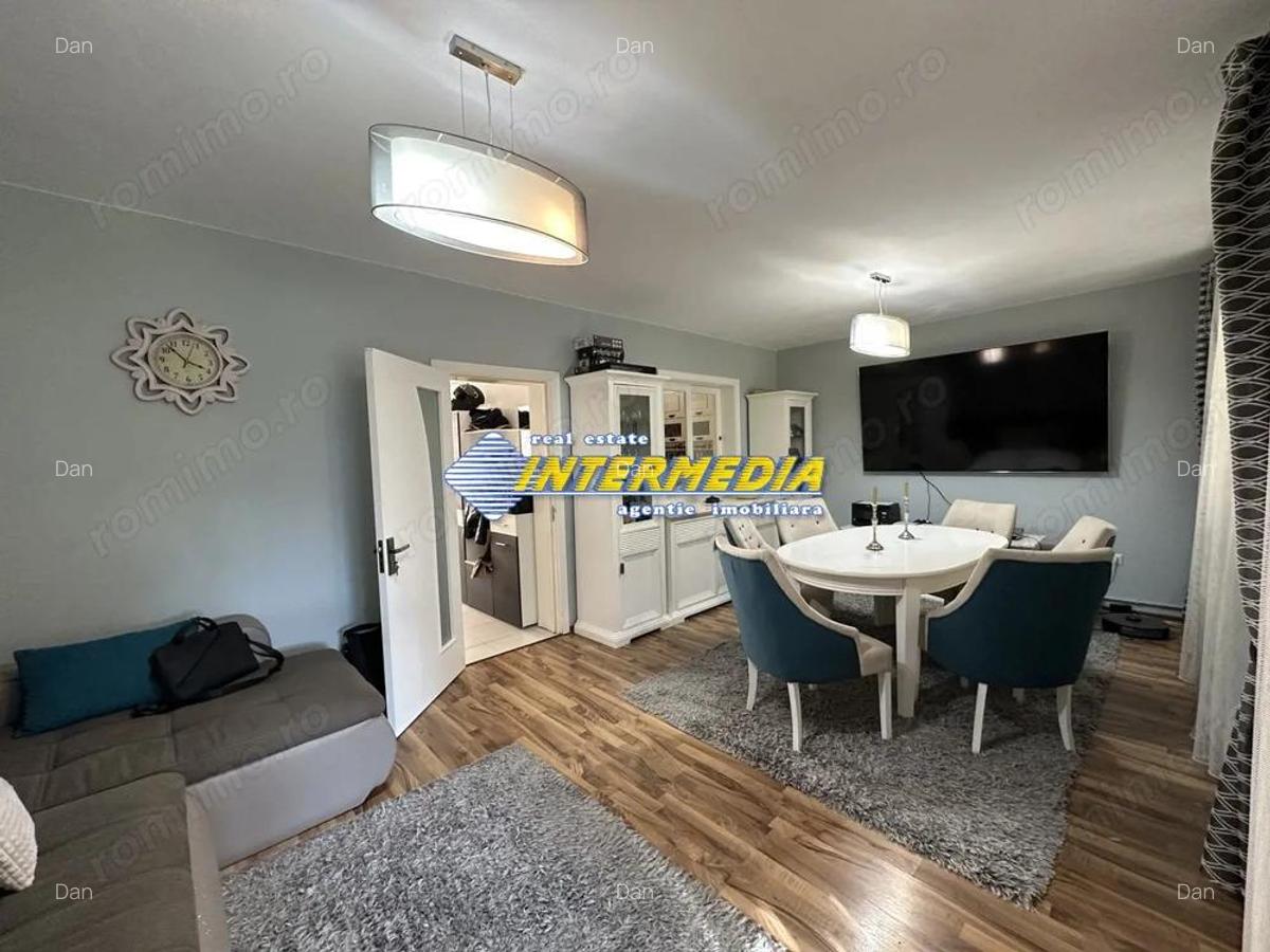 Vanzare Casa 4 camere P+1E cu 232 mp teren CETATE Dealul Furcilor finisata utilata mobilata complet - 3