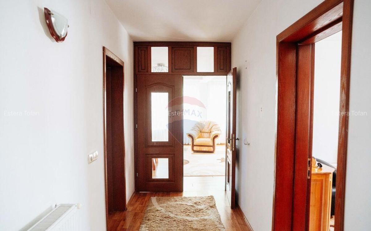 Casa de vanzare in Radauti str Iraclie Porumbescu - 3