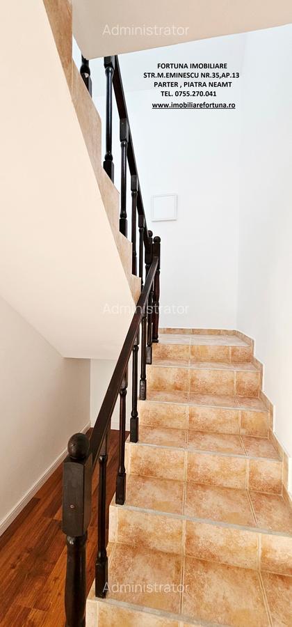 Vila cocheta, prevazuta cu garaj si 500 mp teren, com.Alexandru cel Bun - 13