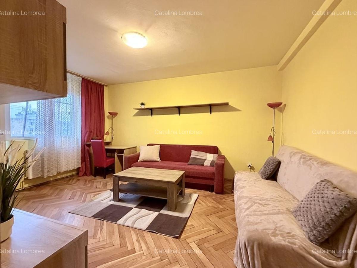 Apartament 3 camere,  vedere spre Iulius Mall - zona Circumvalațiunii - 9