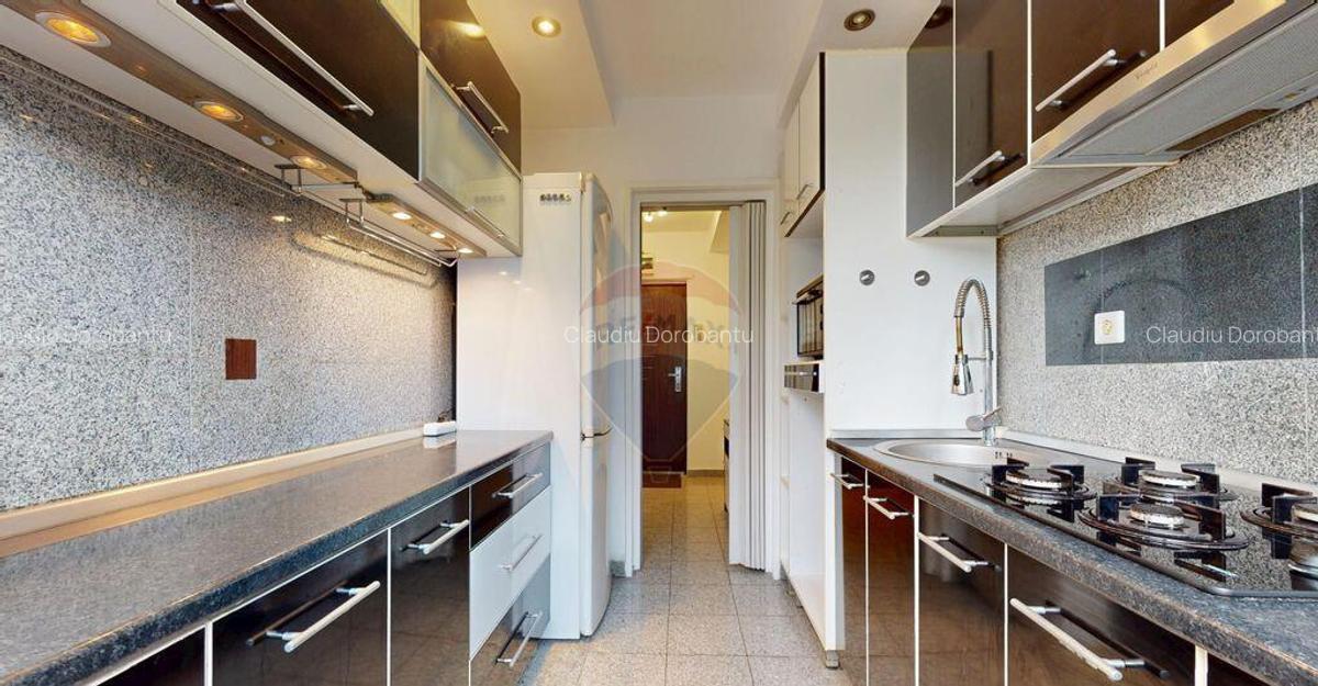 Apartament 2 camere de vanzare -Bd. Victoriei 13- vedere... - 6