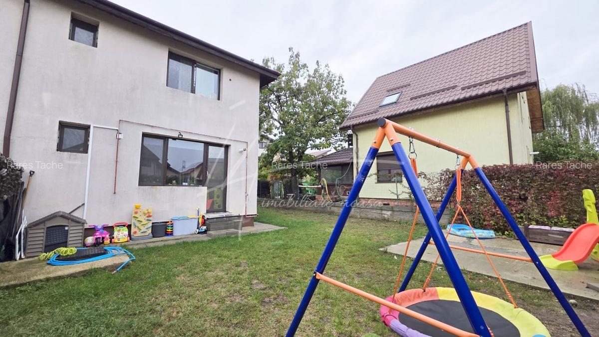 Stil, confort si liniste - casa perfecta pentru familia ta - 23