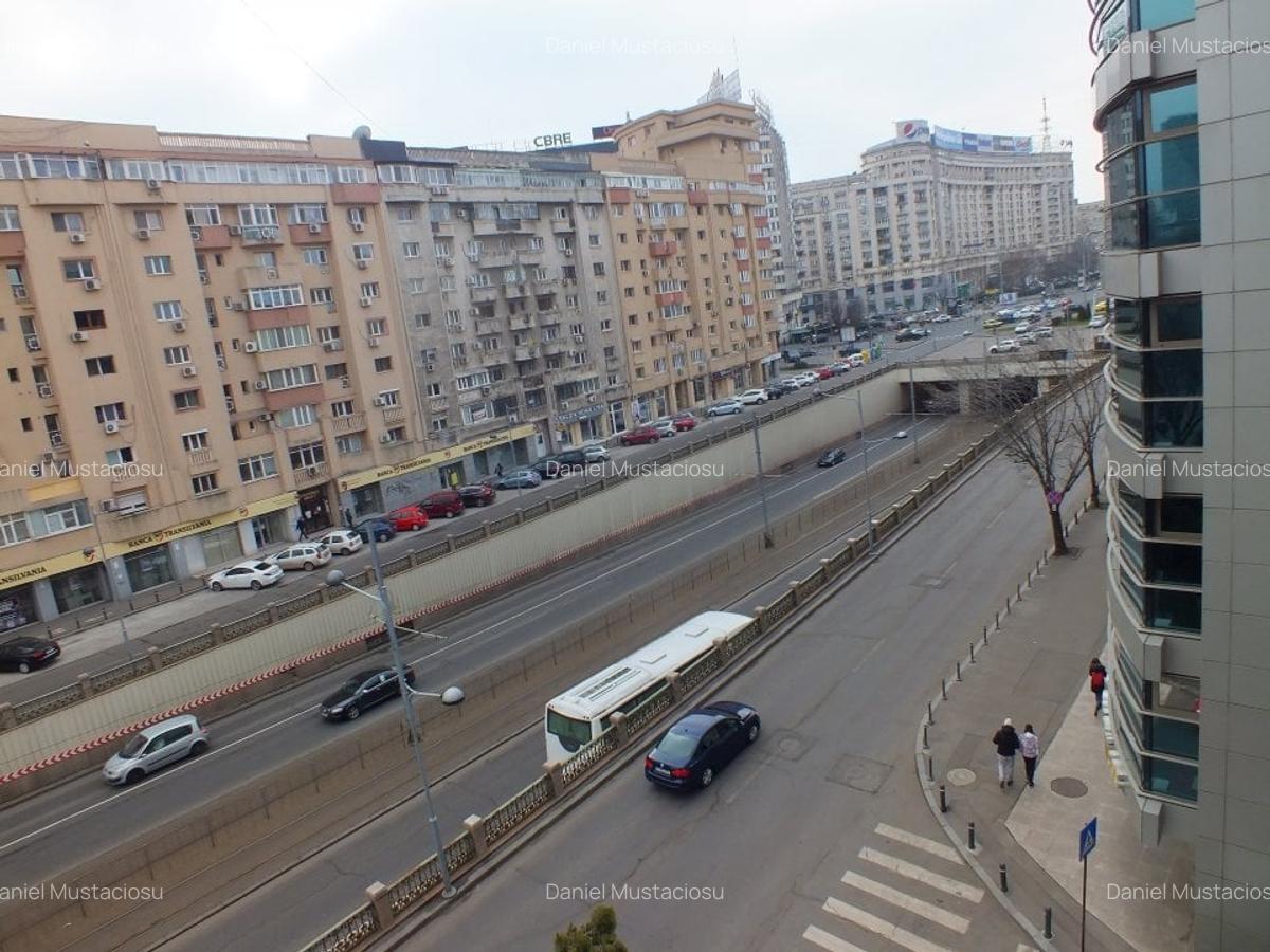 P-ta Victoriei-1 min metrou, Garsoniera spatioasa in bloc reabilitat - 9