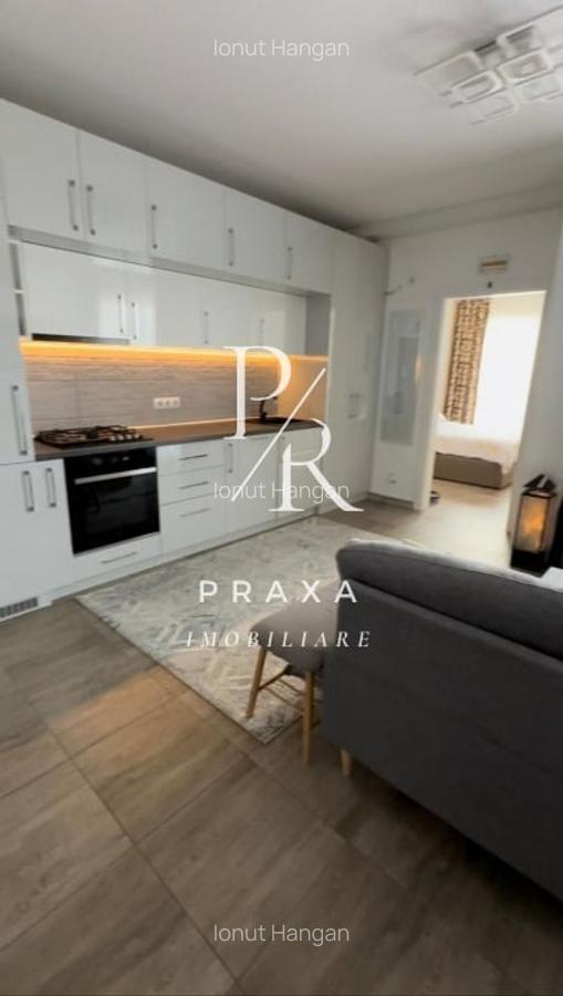 Apartament de vanzare, 3 camere, etaj retras, terasa, LIFT, zona Vivo-Metro! - 2