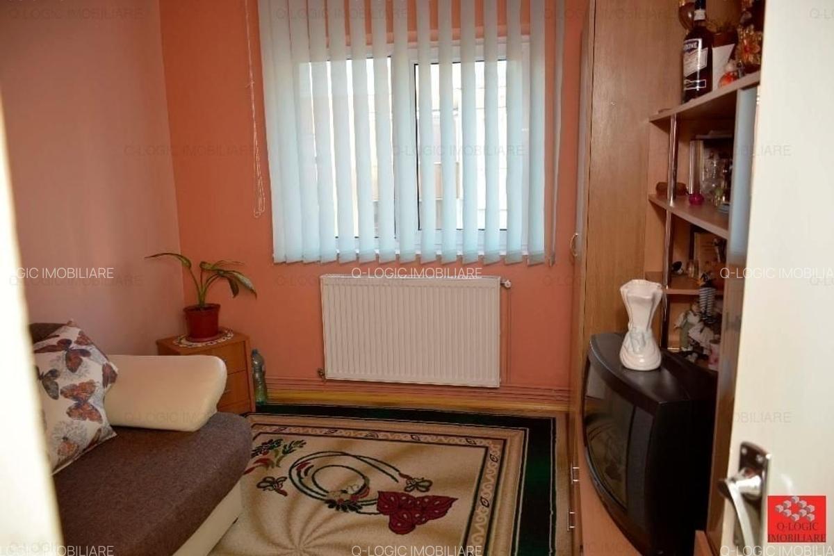Apartamemt 4 camere zona Tractorul - 3