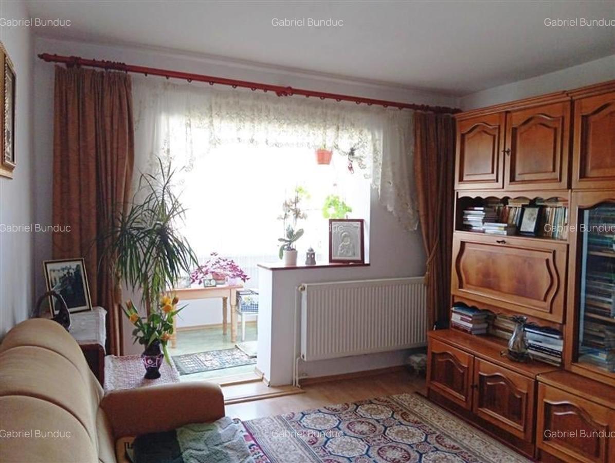 Apartament cu 2 camere decomandat în Central - 3