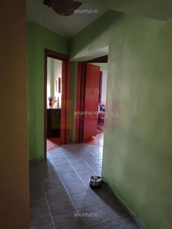 Vanzare apartament cu 3 camere Unirii stradal - 4