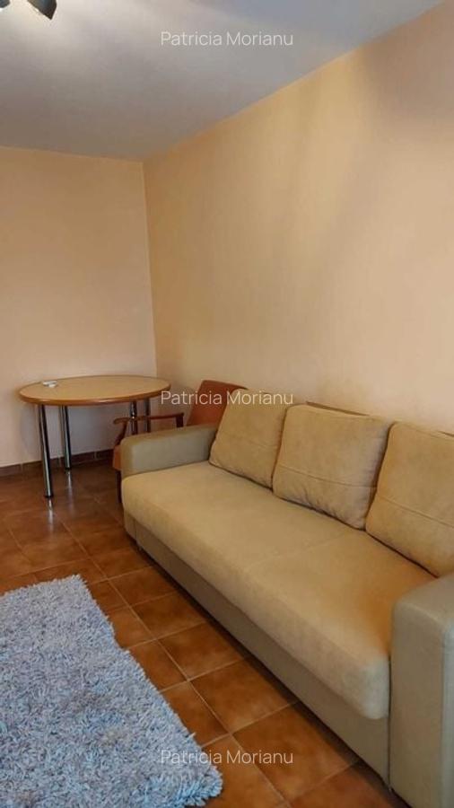 De inchiriat apartament 2 camere - 1