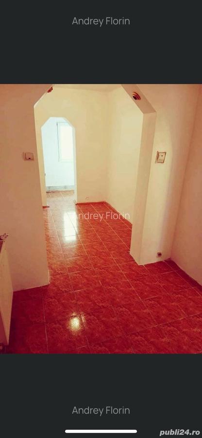 Vand apartament 2 camere sau schimb cu unul mai mare, ofer diferen?a. - 5 Vand apartament 2 camere sau schimb cu unul mai mare, ofer diferen?a. - 5