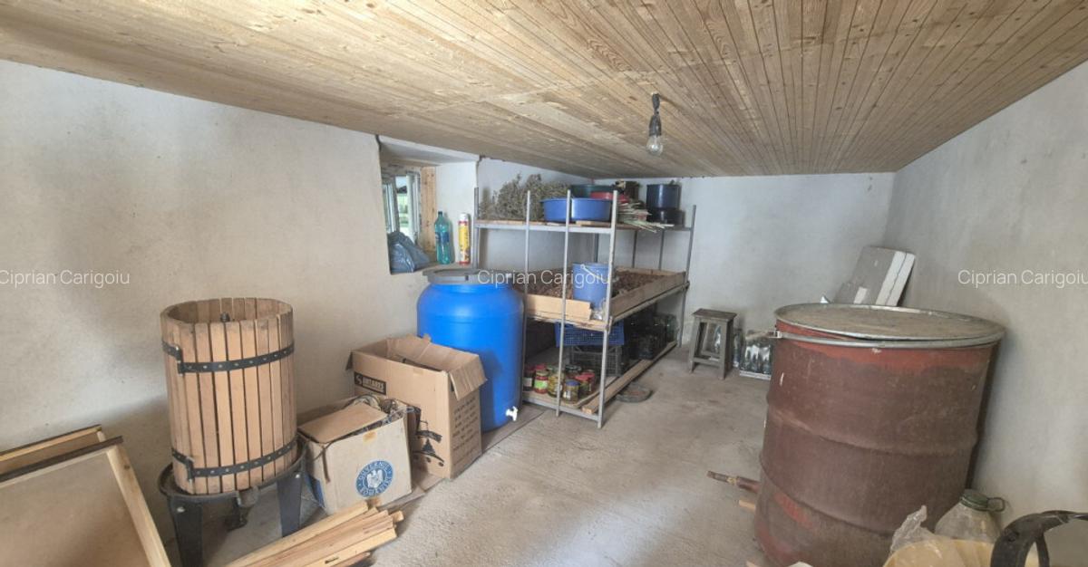 Casa tradi?ionala in Benge?ti-Ciocadia, str. Linia Mar - 19