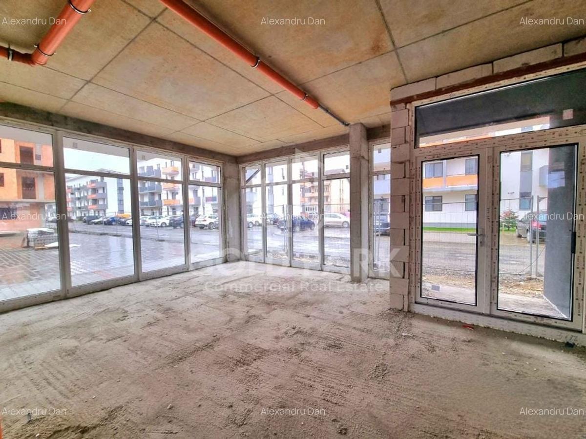 Spatiu Comercial - Zona Floresti - 320 mp - Bloc Nou - 10