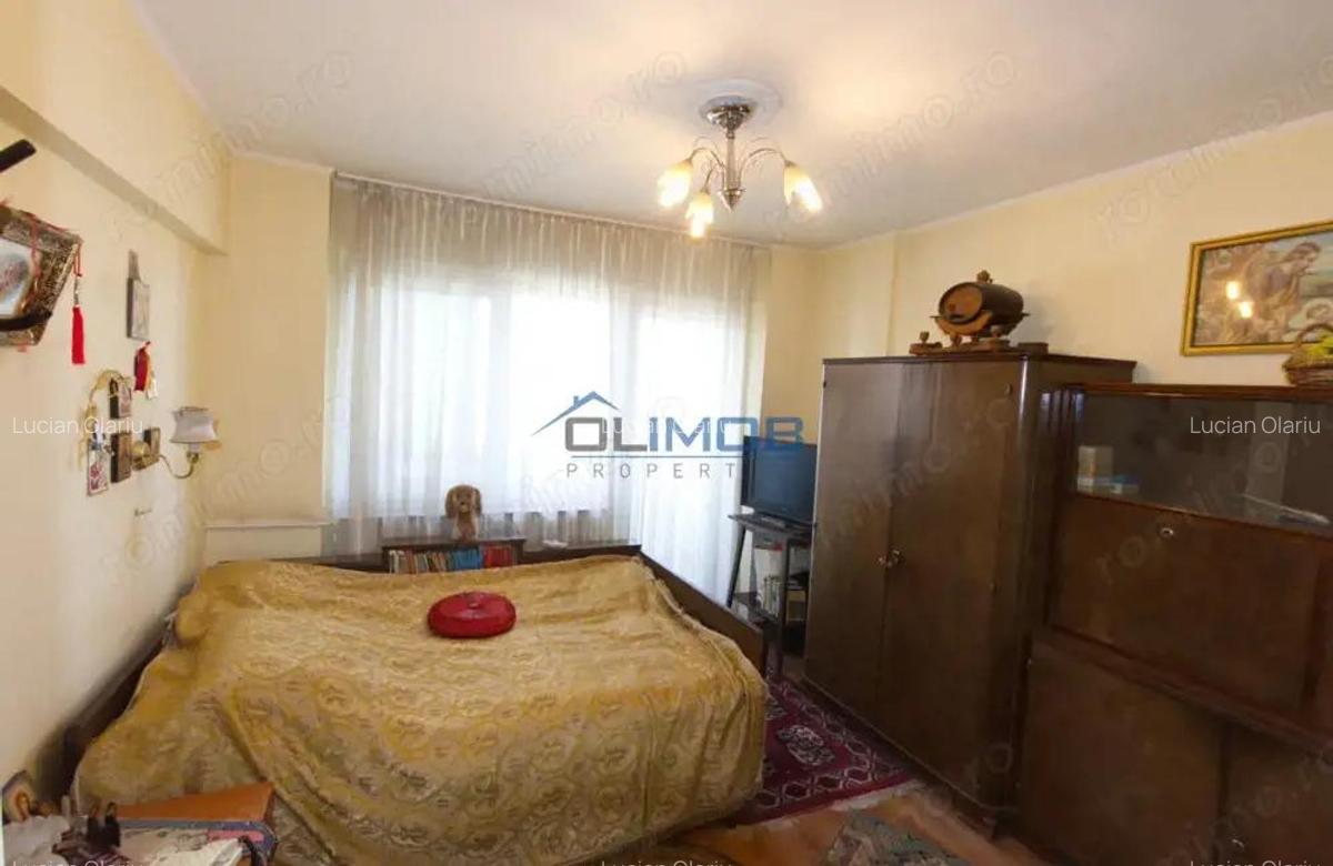 Apartament 3 camere de vanzare vedere spate Bulevardul Tei - 14