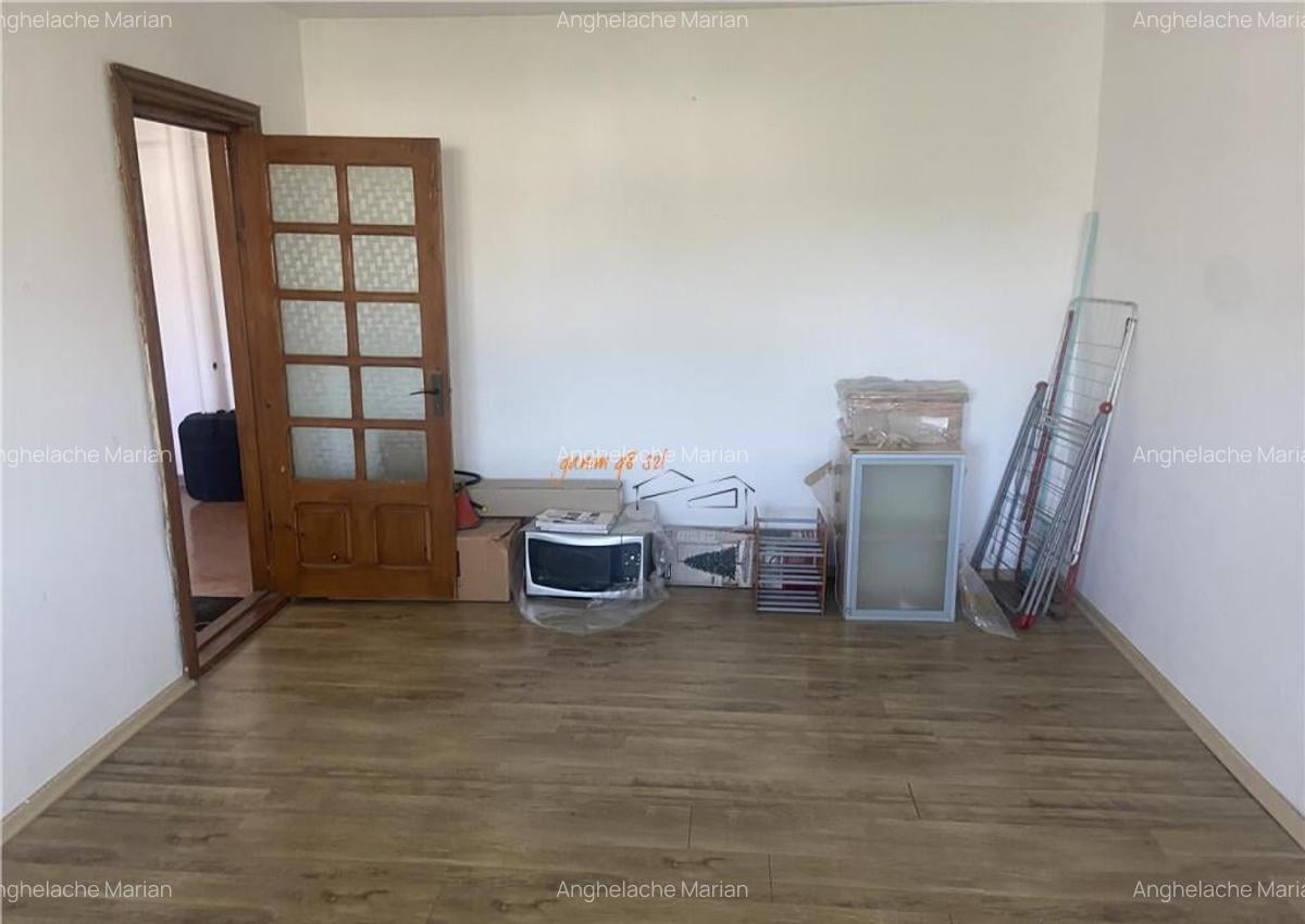 Apartament 2 camere , zona Liceul Economic , 56 mp , decoman - 1