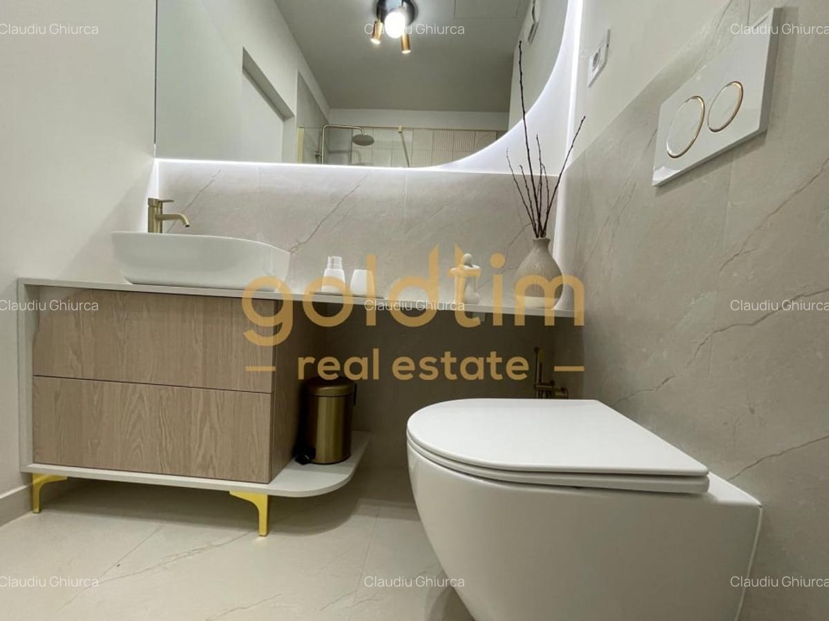 CATTED FAMILY/CURTE/DUPLEX SUPERB/ANSAMBLU SECURIZAT/PARCARE ACOPERITA - 35