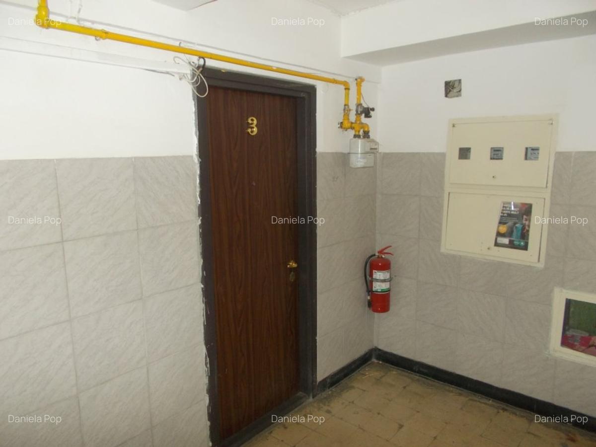 Apartament cu 3 camere decomandat în Grivița - 8