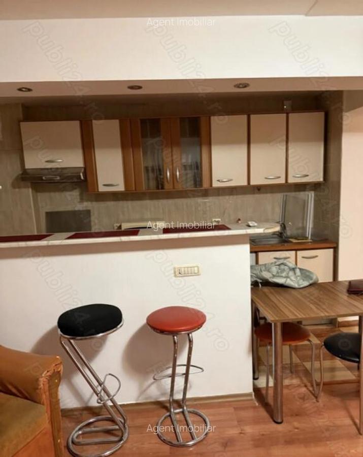 Vitan mall etaj 8 open space - 2