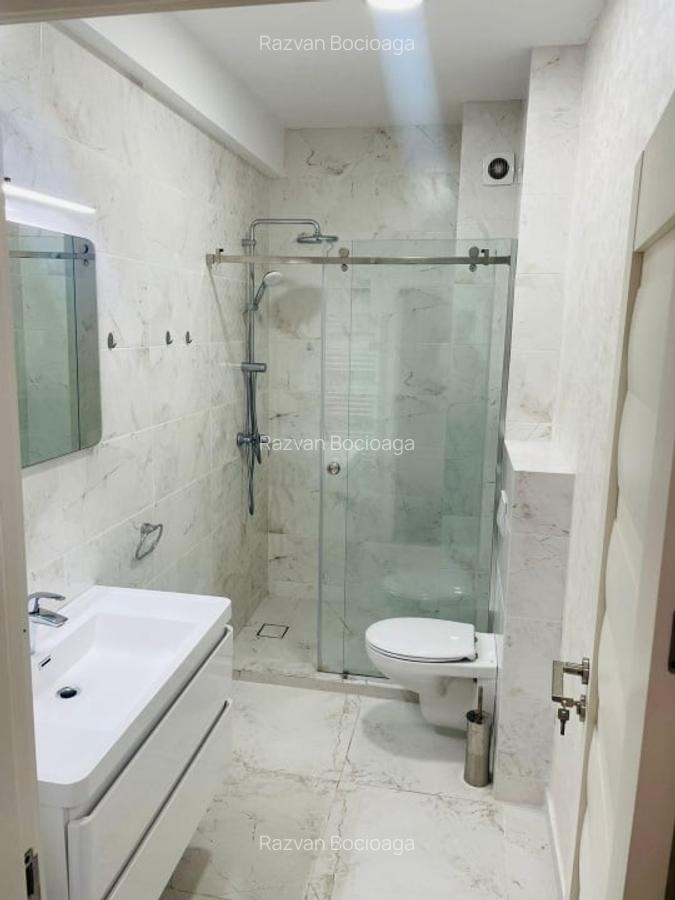 Statiunea Mamaia Central-apartament 4 camere deosebit - 14