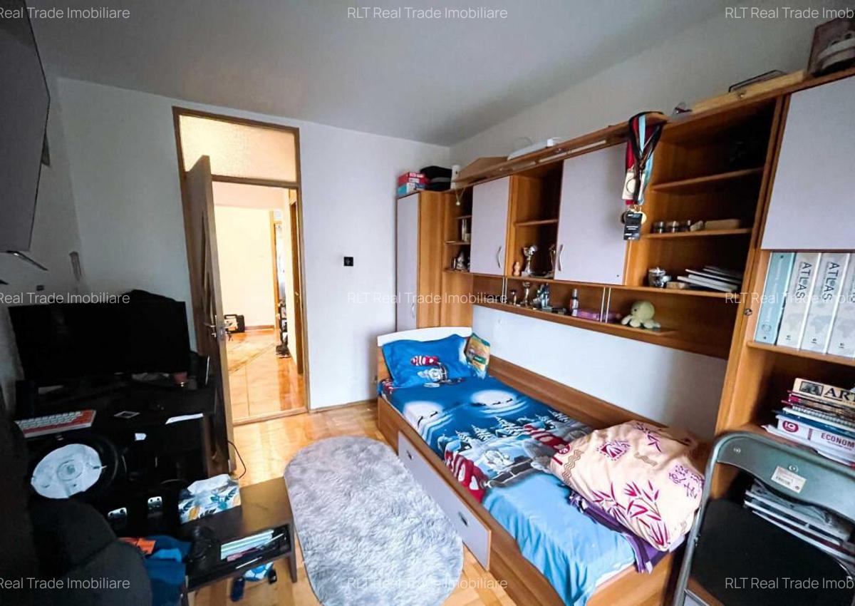 Apartament 3 camere structura mare zona Electrica- 13 Decemb - 10