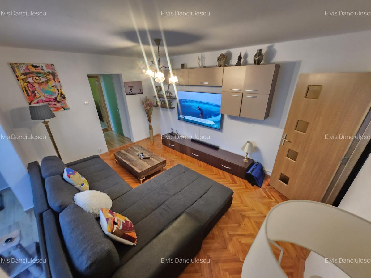 2 Cam-Circumvalatiunii-3 Min de Centru-Mobilat-Centrala--60MP-95000 Euro! - 1