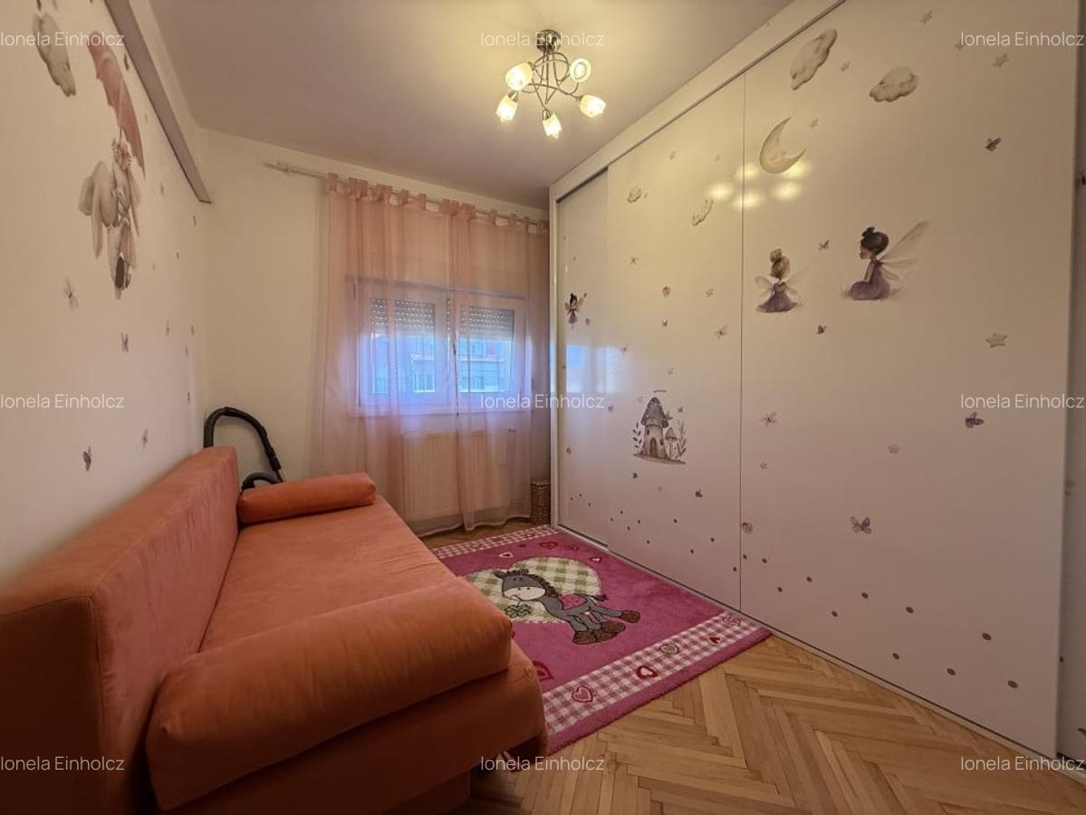 Apartament spatios cu 3 camere, decomandat, 65 mp utili + balcon 3 mp - Soarelui - 4