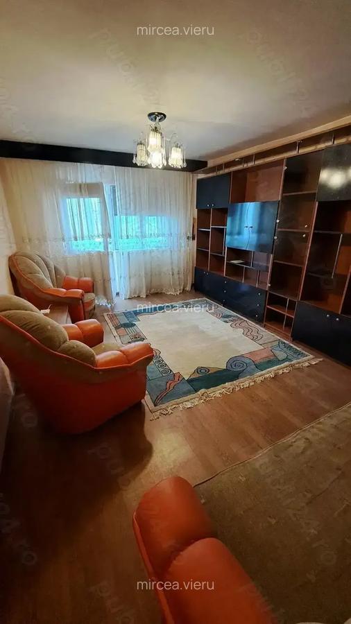 Vand apartament decomandat cu doua camere - 5