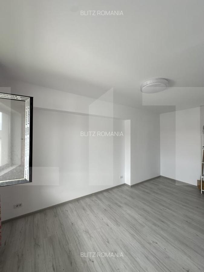 Apartament de vanzare, cu 2 camere, 56 mp, zona Dobroiesti - 12