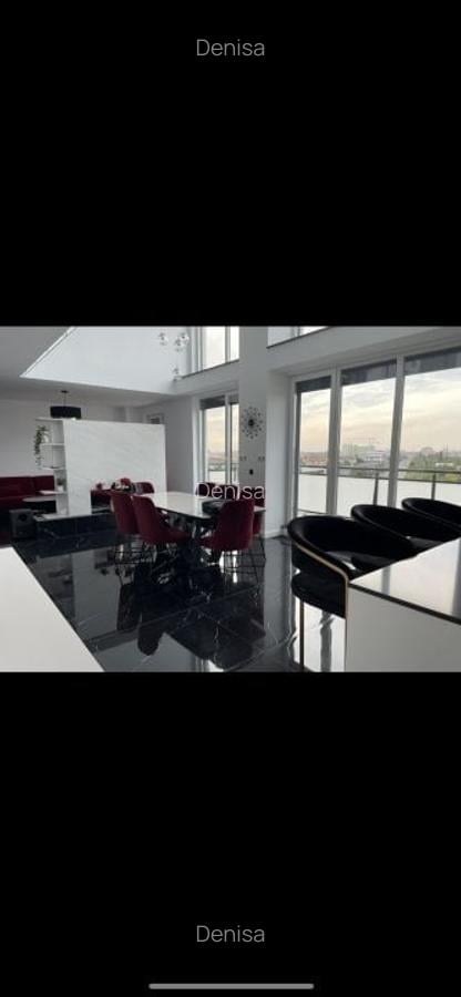 Apartament cu 4 camere decomandat în Soarelui - 12