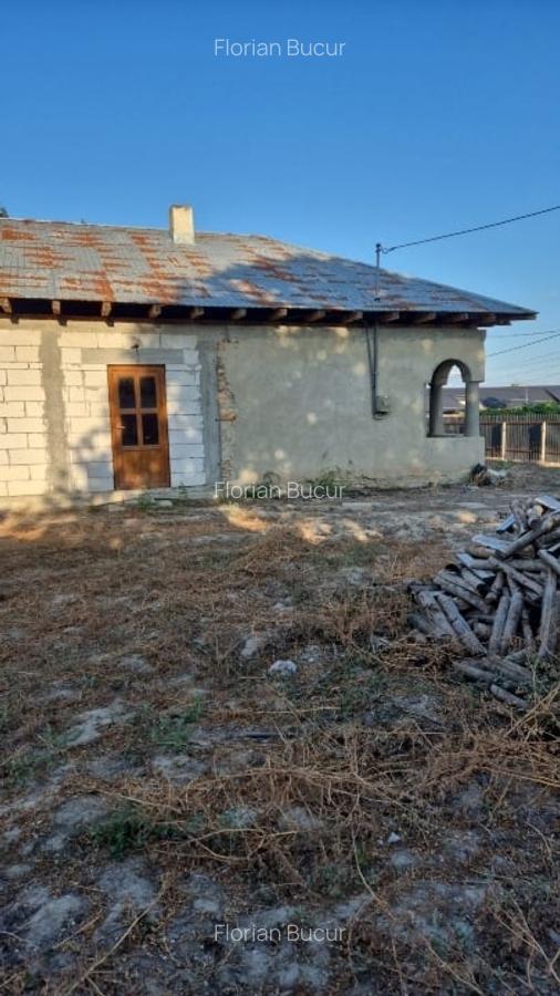 Casă de vânzare în comuna Făcăeni, județul Ialomița – teren 2600 mp, casă nouă, - 9