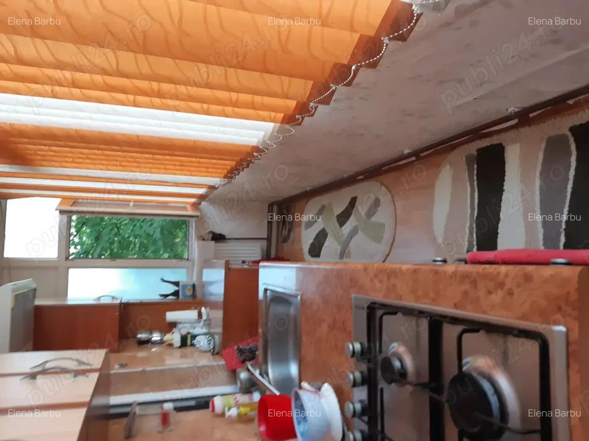 Inchiriez o camera de apartament pentru o eleva zona Gavana Pite?ti in apropiere de capatul lui19. - 3