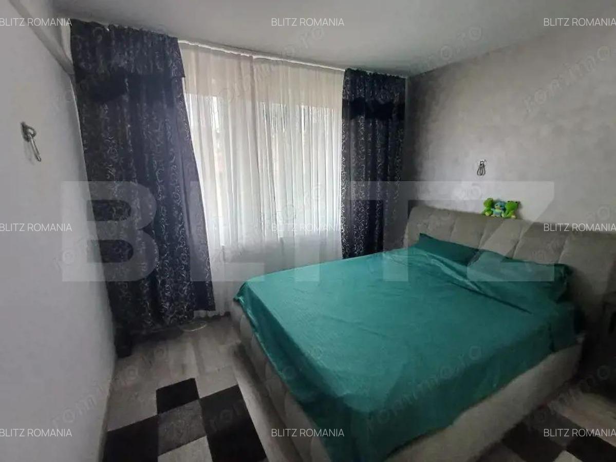 Apartament de vanzare, cu 2 camere , etaj 1, zona M C OANCEA - 6