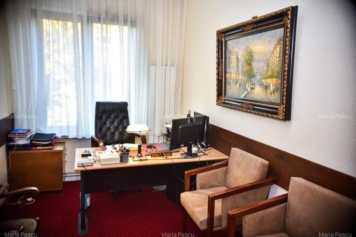 Casă / Vilă ROSETTI - 6