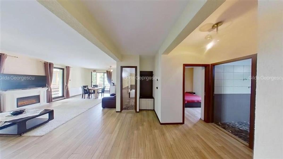 Apartament cu 3 camere decomandat, mobilat în Poiana Brașov - 9