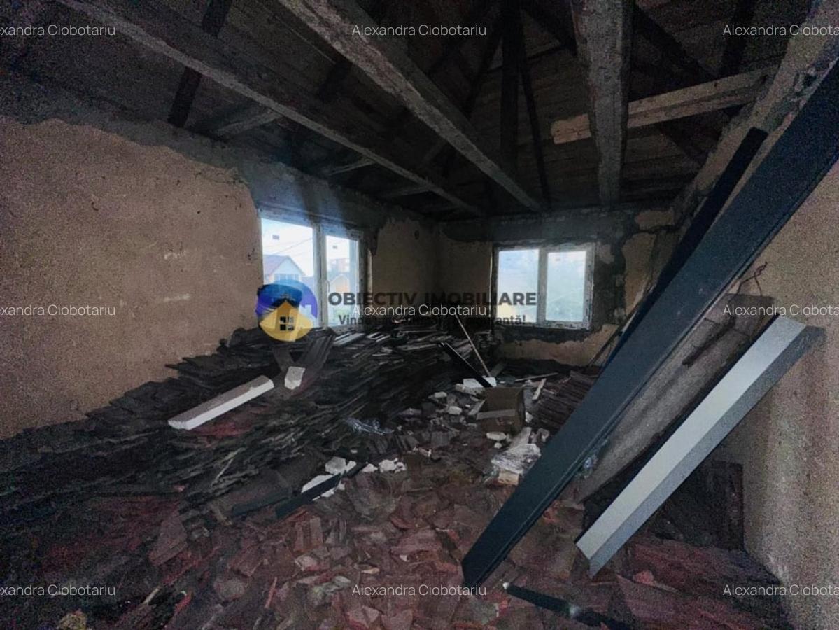 Casa + teren de vanzare - Savinesti - 5