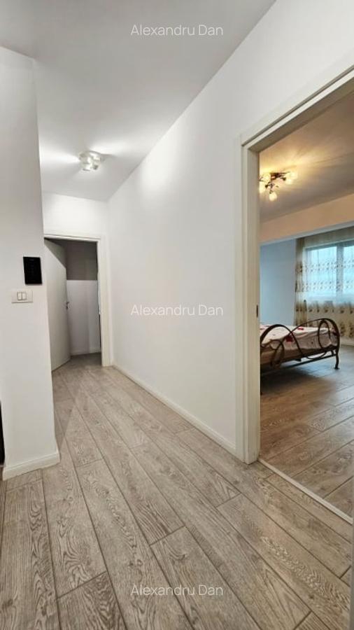 Apartament modern cu 4 camere, decomandat, in zona Piata Presei Libere - 8