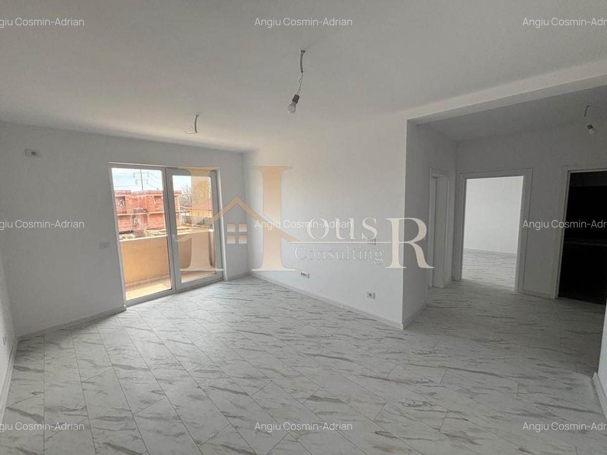 Disponibil Imediat. Decomandat. Bucatarie inchisa. - 2