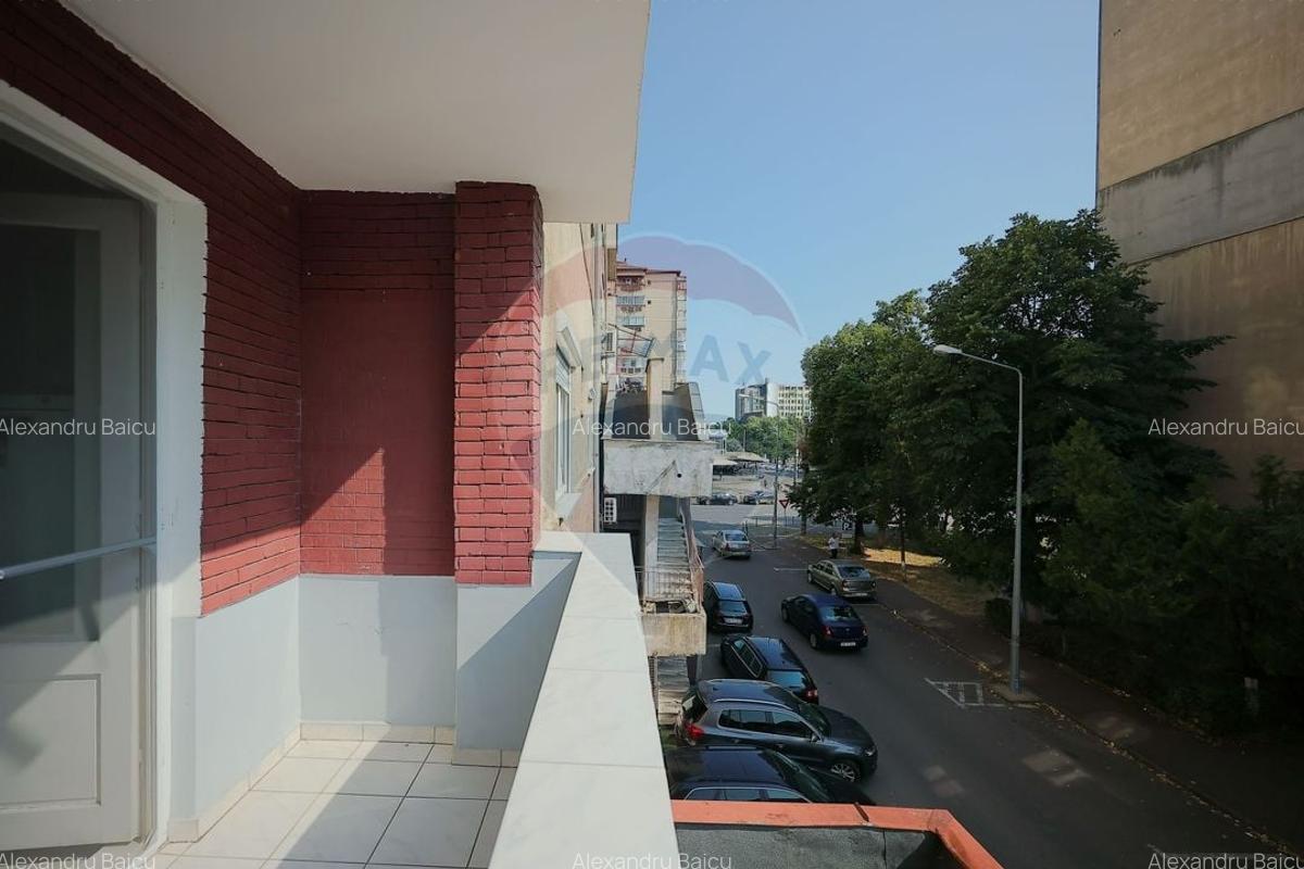 Apartament cu 3 camere, De Vanzare, tip U, etaj 1, Rogerius - 15