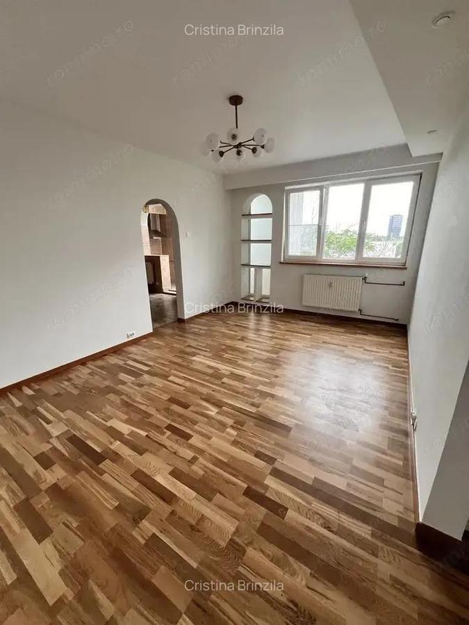 De vanzareapartament 2 camere zona Domenii sect.1 - 3