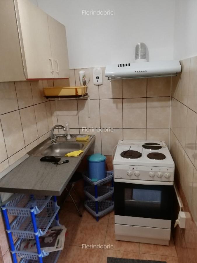 Proprietar inchiriez garsoniera in Blascovici. - 6