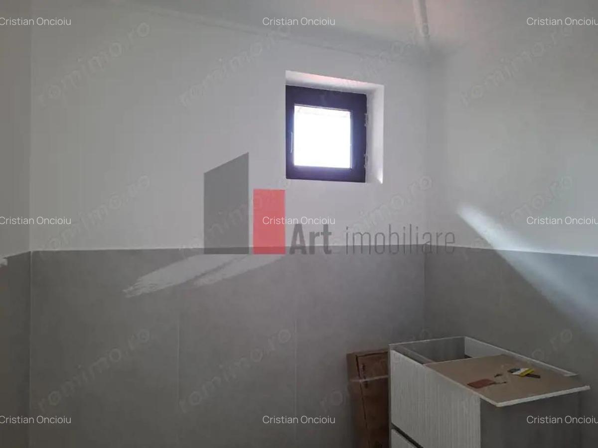 Spatiul CAMBIANT , spatiu in vila, intrare separata - 9