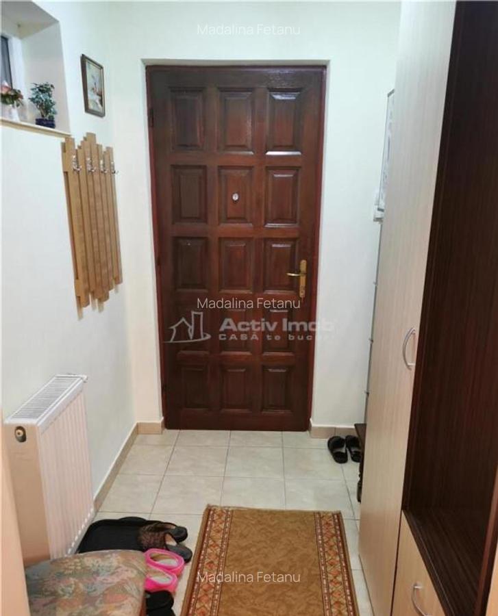 Metrou Brancoveanu - ideal sediu firma - casa - 2 camere - c - 5