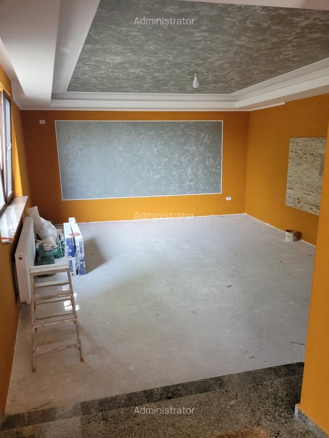 Casă cu 3 camere în Brătianu - 2