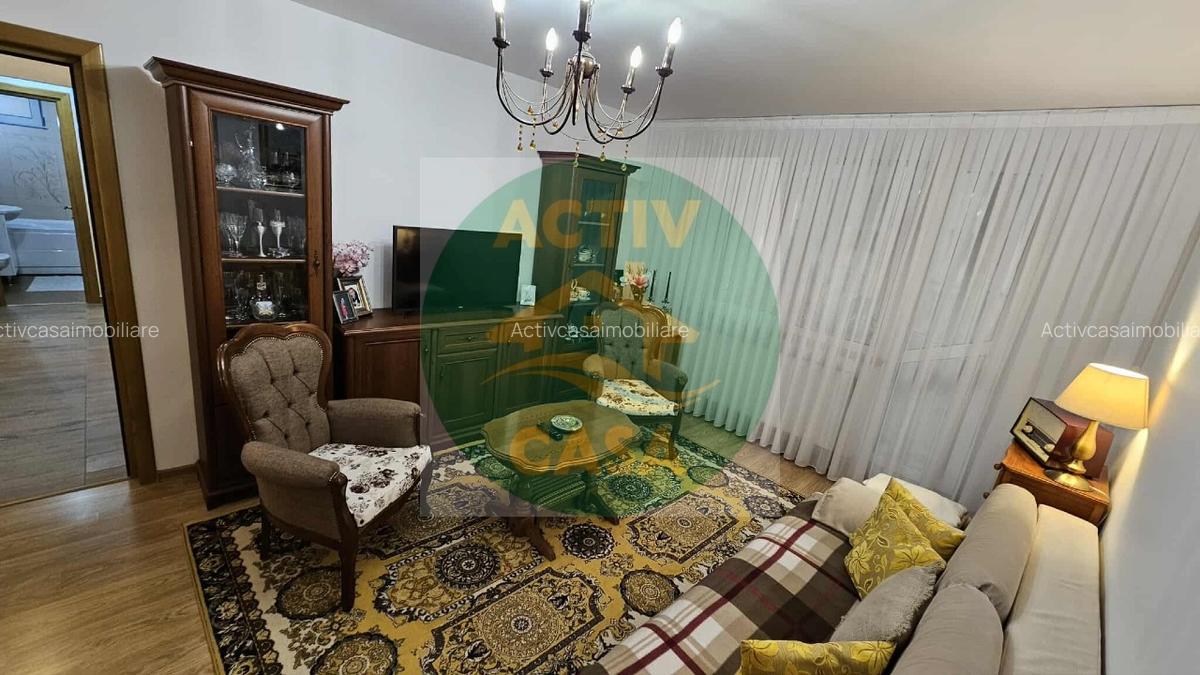 Apartament 3 camere, etaj 1 - 5