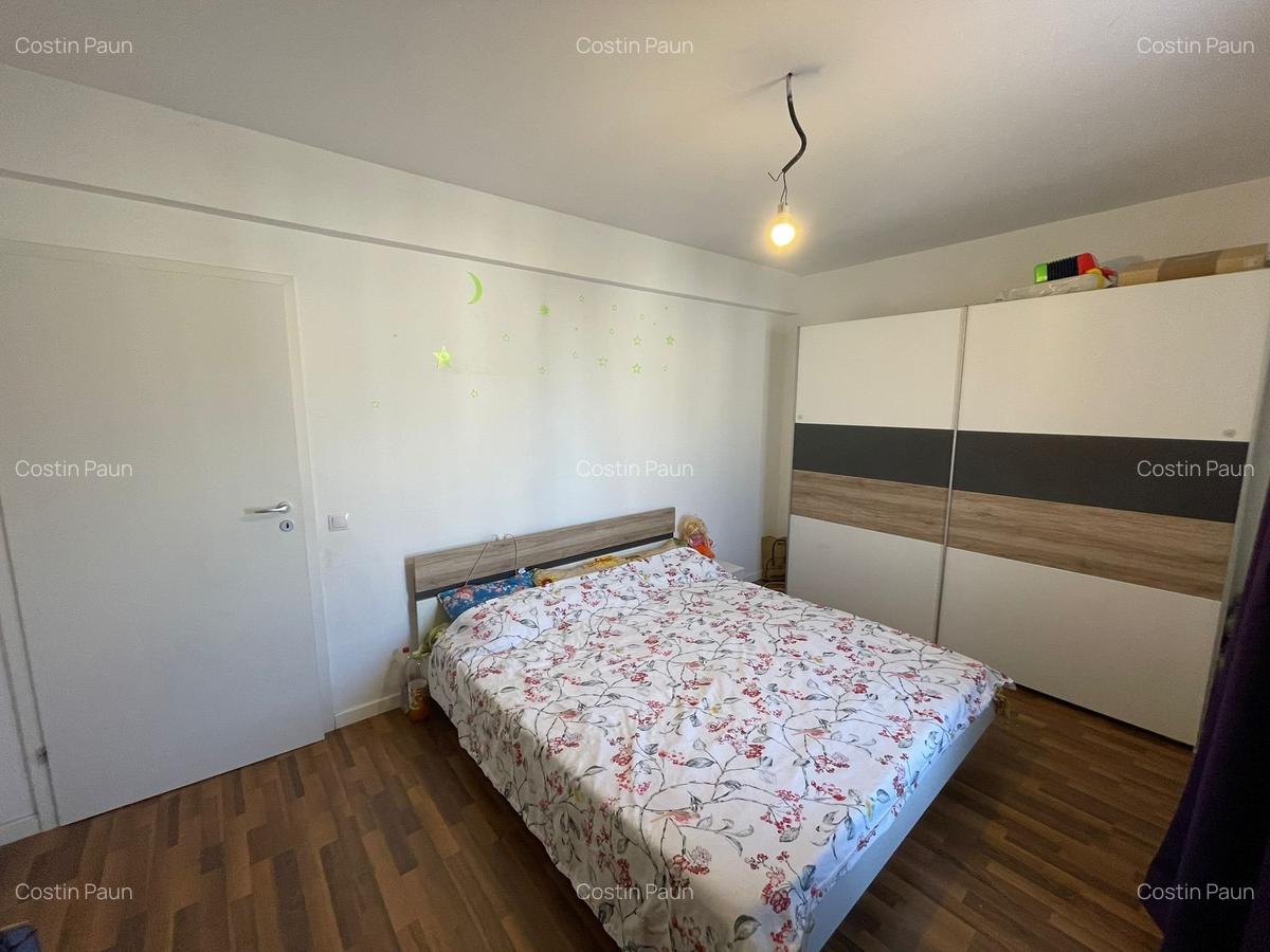 Casa de tip insiruita cu 4 camere. Pret redus, direct proprietar - 15